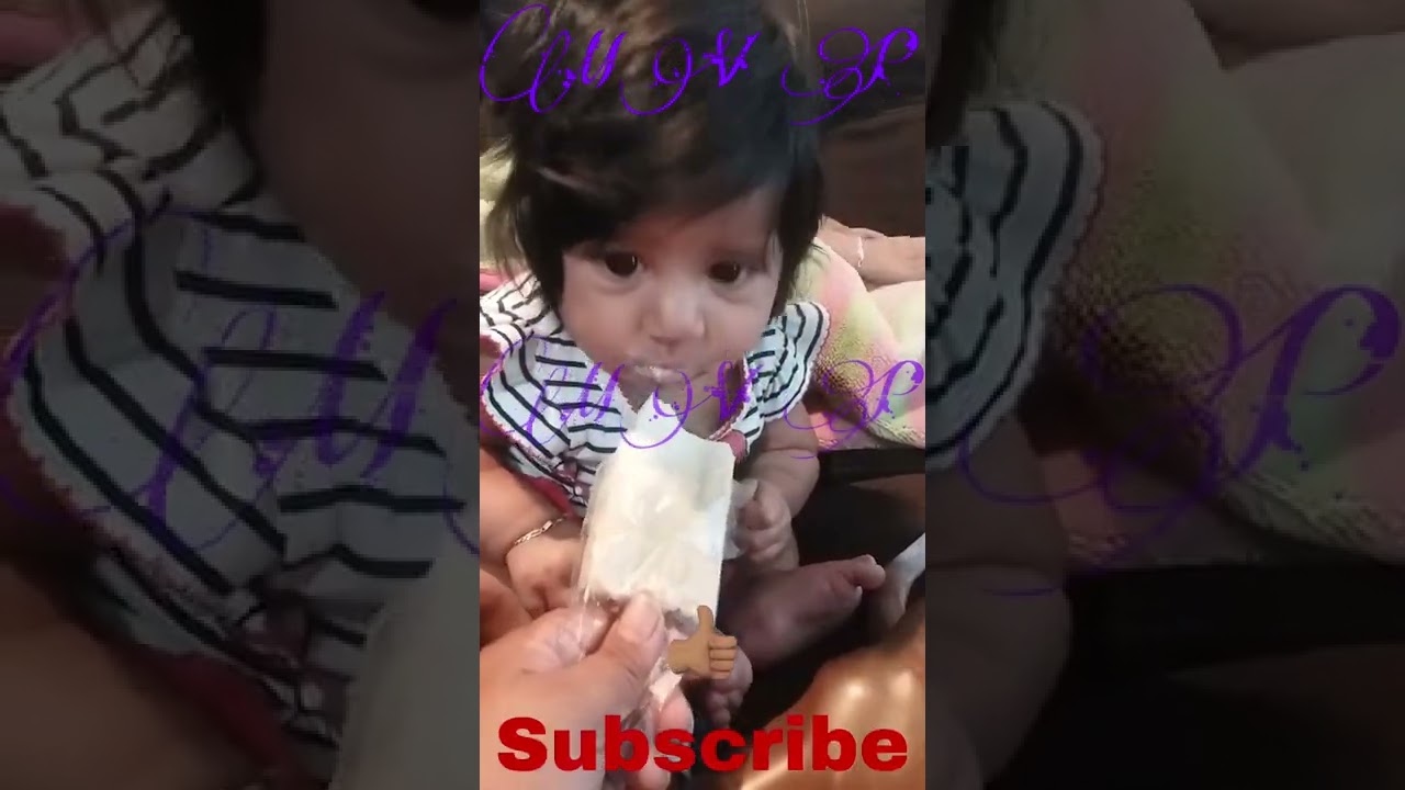 My little girl eating 🥥 popsicle. Mi nena comiendo paleta de coco