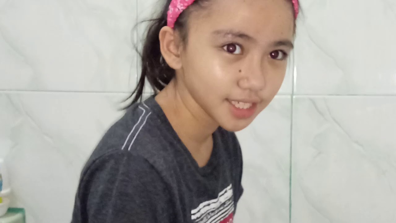 My night routine in the bathroom/asia and niña's vlog