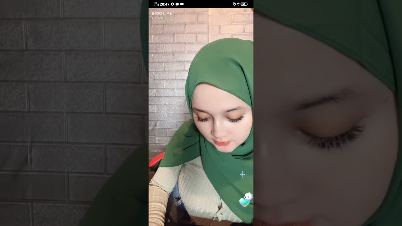 Nadaratu jilboobs goyang polosan hot