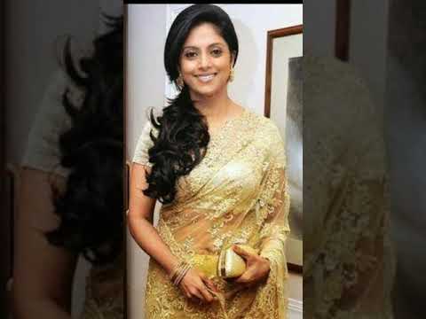 Nadhiya saree collection||actress nadhiya saree poses||nadhiya saree photoshoot #shorts #yshorts