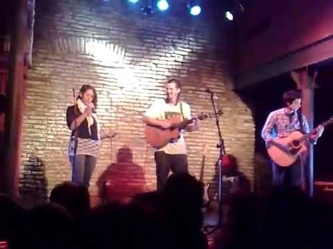 Nahual Santiago Cossarini _ De la Tierra (Teatro La Colmena 30-05-14)