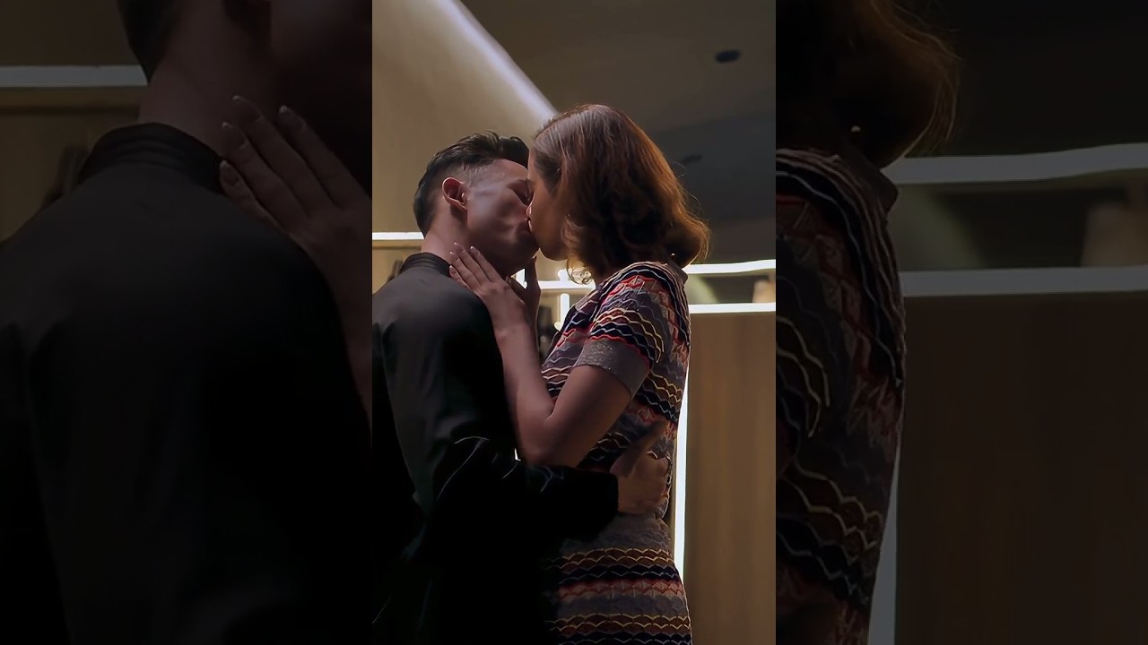 Naina bhan kiss #shorts #short #kiss #kissing #love #romance #romantic #bold #bollywood #actress
