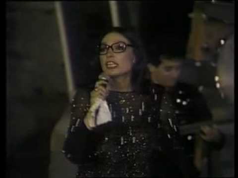 NANA MOUSKOURI   MILISE MOU