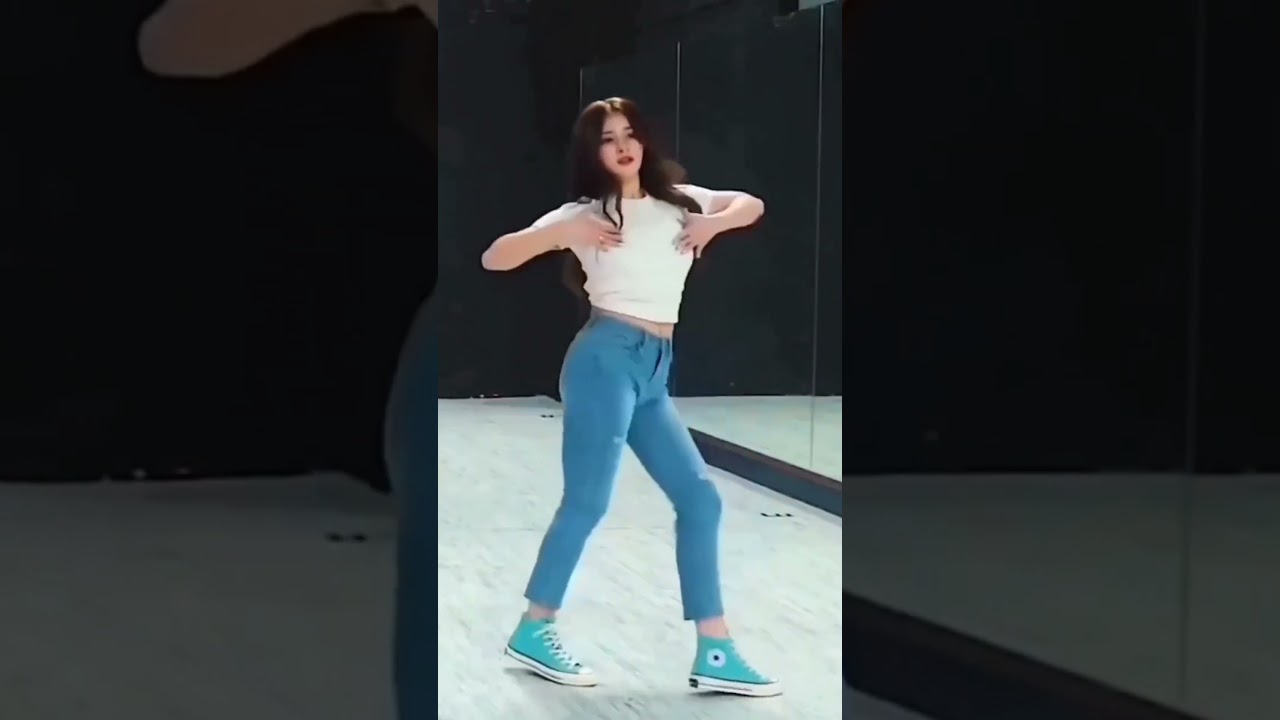 nancy 🔥❤‍🔥 navel Dance #nancy #aria