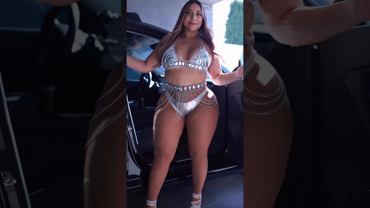 Nancy Hernandez walk time bikini photoshoot #reels #nancy #plussize #plussizemodel #plussizefashion