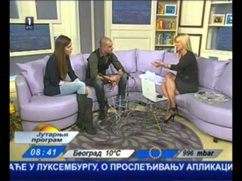 Nataša Miljković sexy legs 25.10.2010.