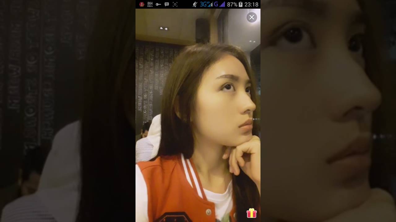 Natasha W ( reva di nono live ) aplikasi sejenis bigo