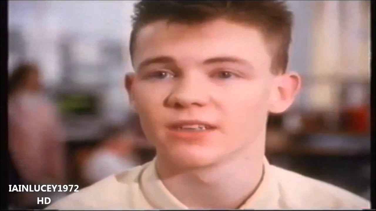NATWEST BANK ADVERT 1990's  HD 1080P