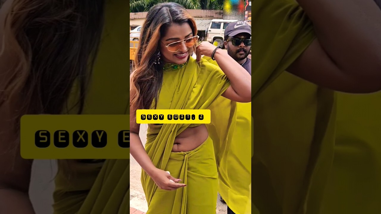 Navel Trending reels #navel #meeraanil #hotlook #trending #shots #ytshots #viralshorts #shortsfeed