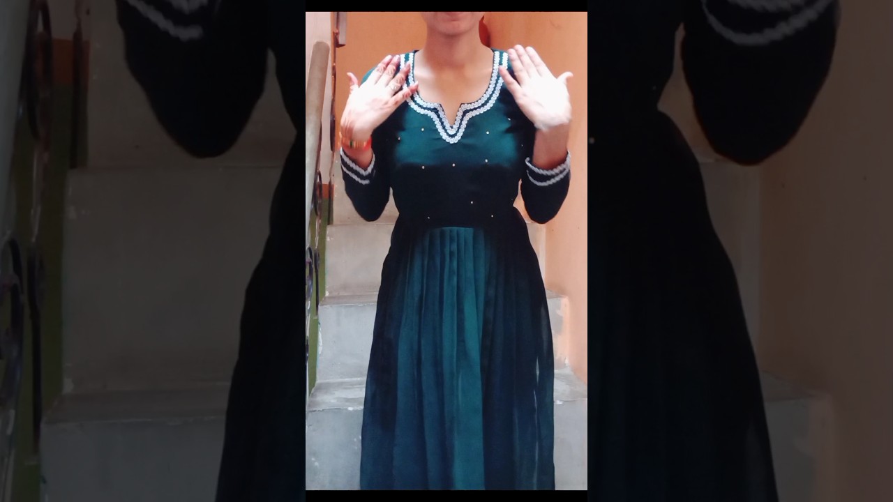 nayara cut kurti cutting and stitching /naira suit ki cutting #nayara dress design #naira cut kurti