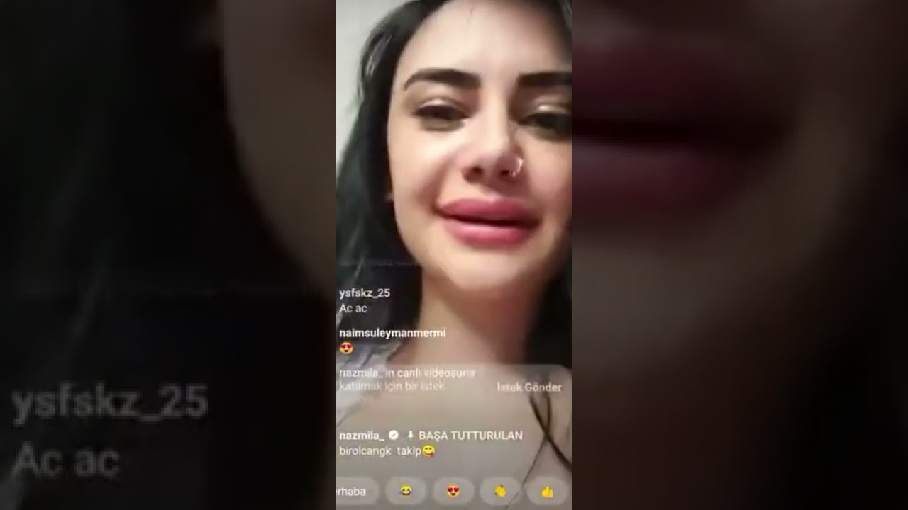 Naz Mila Canlı Yayında A*mını Ve Memesini Okşuyor 🥵