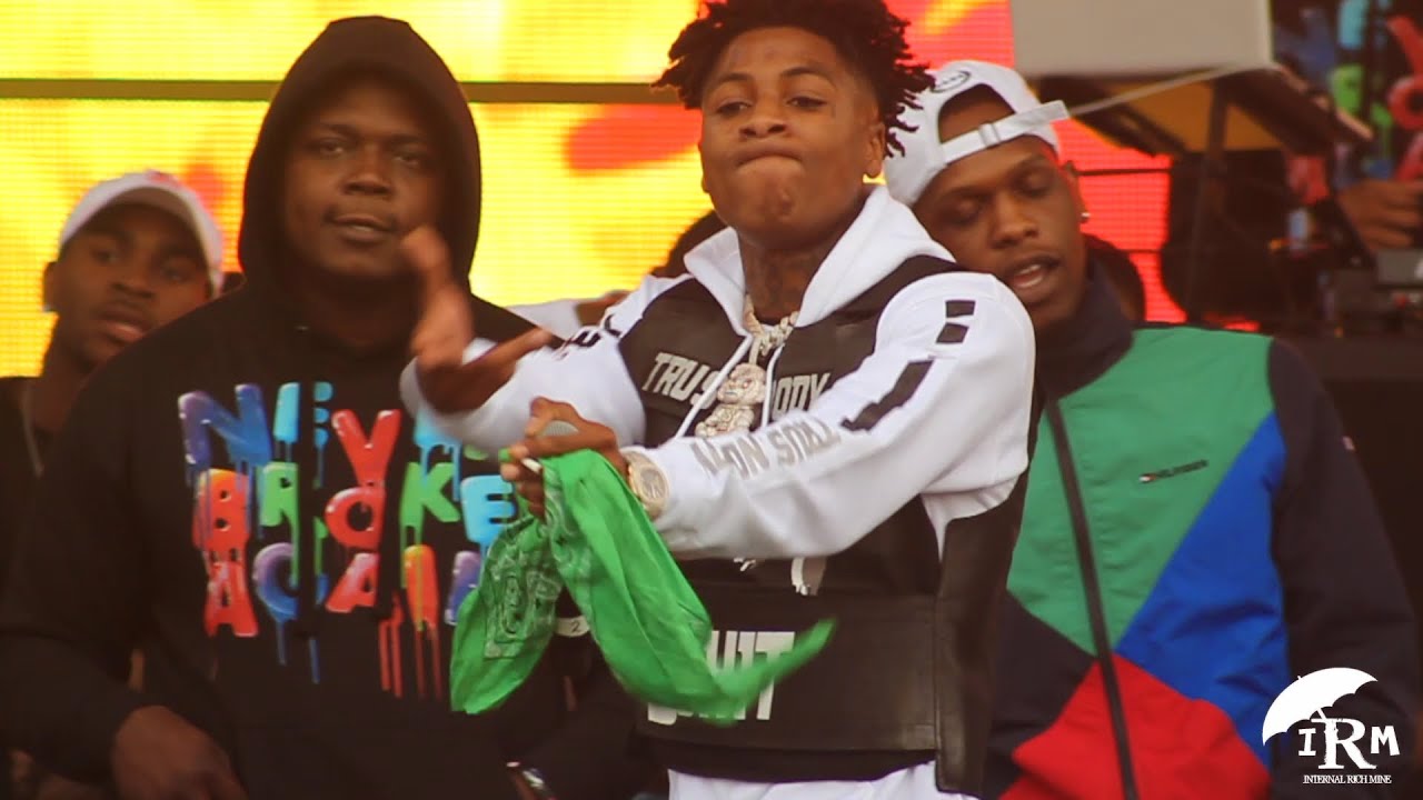 NBA Young Boy : JMBLYA 2019 Youngboy jumps in the crowd Backstage in Dallas Texas with Kevin Gates