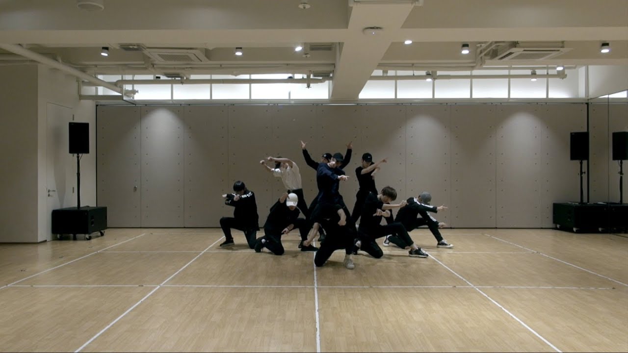 NCT 127_ 2017 MAMA INTRO PERFORMANCE