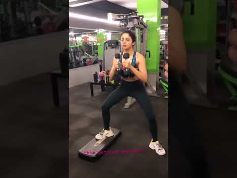 Neha pendse hot sexy workout