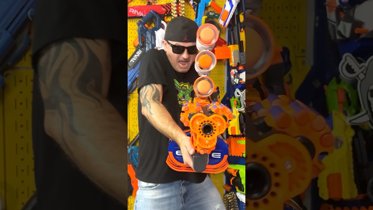NERF WAR vs Aaron Esser!