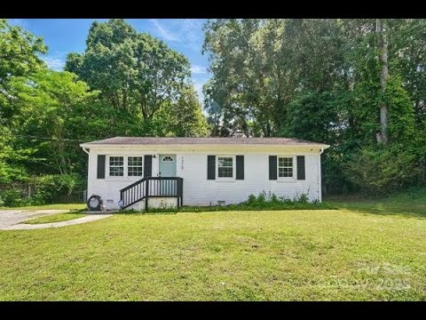 NEW LISTING: 1215 Cardinal Drive  9 Gastonia NC 28052