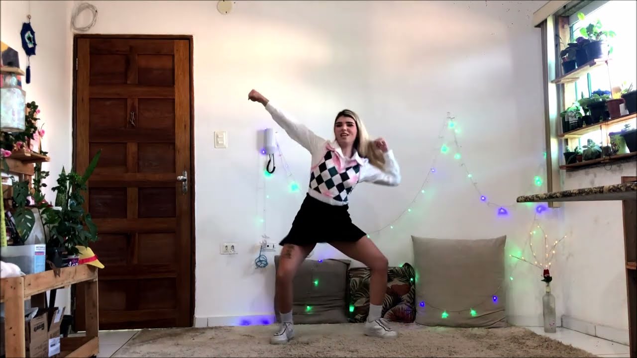 NewJeans - SUPER SHY / dance cover by DiAngelox