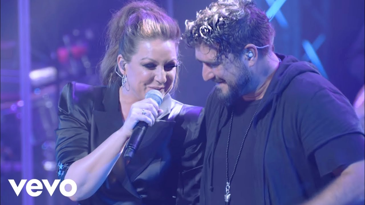 Niña Pastori con Antonio Orozco - Válgame Dios (Quiero que me beses) (En Directo)