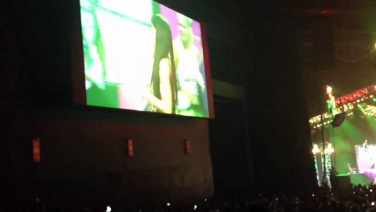 Nicki Minaj - Mixtape Nicki Live @ Nokia Theater LA 8-8-12