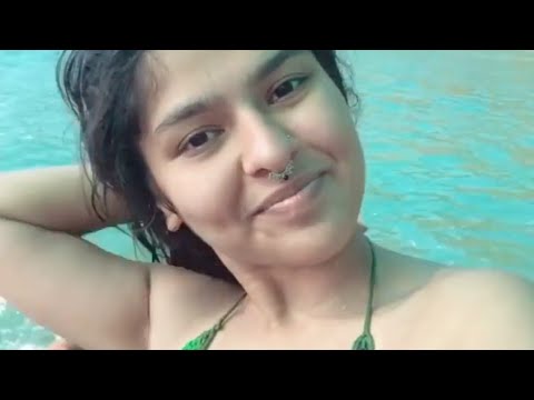 Nidhi Bhanushali Bold & Sexy Bikni Video tarak mehta ka ulta chashma