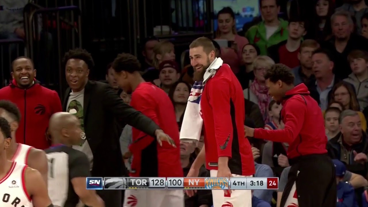 Nigel Hayes taunts his old team with the classic bow-and-arrow after his second three in the corner!