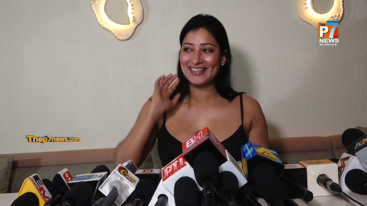 Niharica Raizada Celebrated 10 Years In Bollywood At Craycraft Restaurant, Andheri East