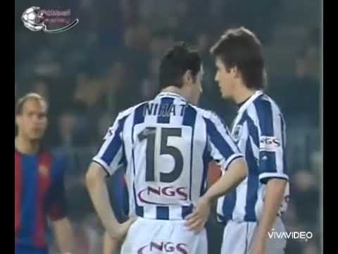 Nihat Kahveci'nın direği kırdığı an. Barcelona - Real Sociedad. 2003-04.