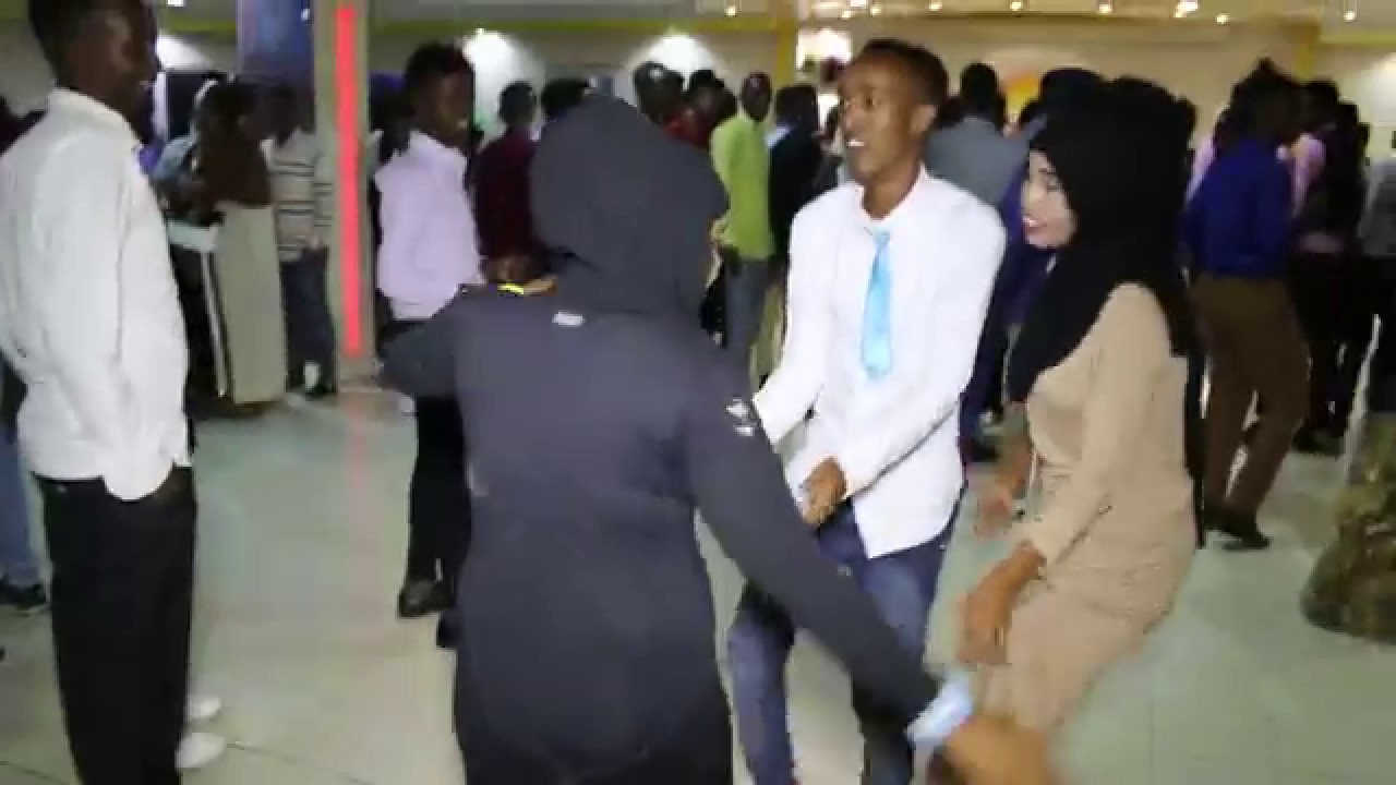 NIIKO CAJIIB AH SHOWGII XIDIGAHA ISLII MUQDISHO 2017 HD_HD