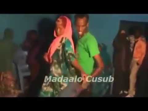 NIIKO IYO JAAM SHIDAN WALEE WAA LA ISKU DAALAY KABAX