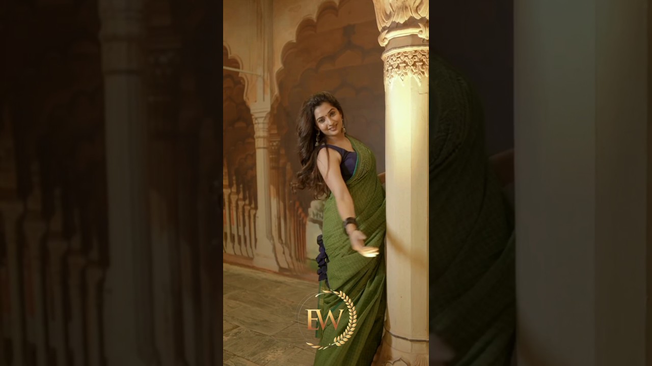 Nisivika's enlighten beuty is just stunning 🥵