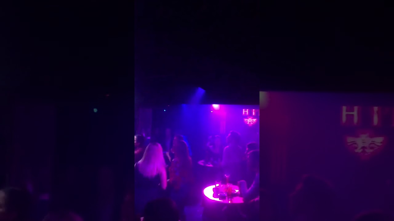 Ünlü DJ Öznur Şalgam Performansı