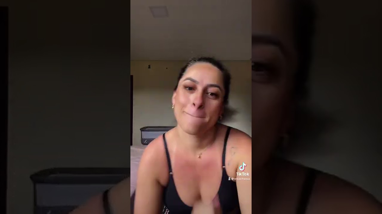 No chão novinha