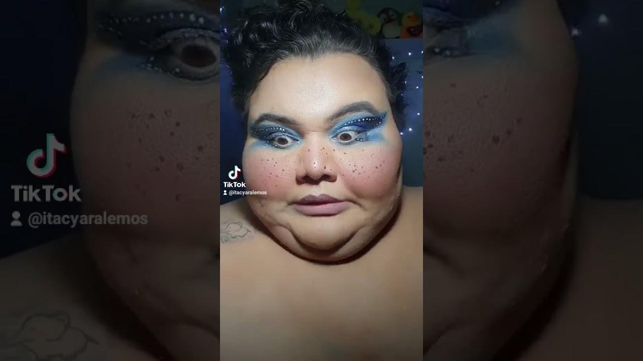não vem debochar das gordinhas pra cá