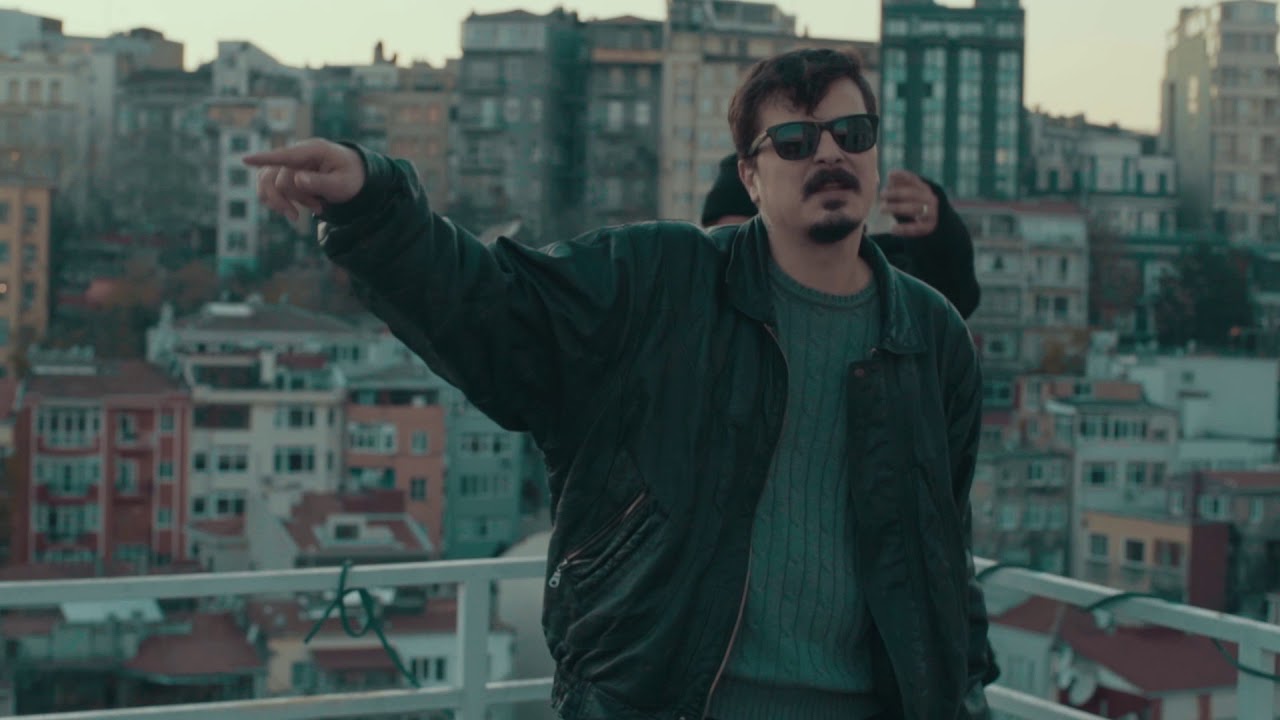 No.1 - Dünya Gül Bana (Düet Heja) | Official Video #SiyahBayrak