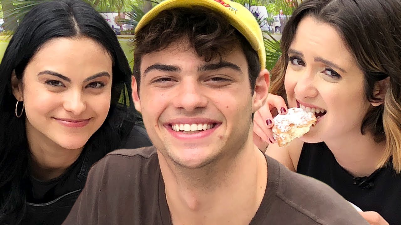 Noah Centineo answers your dating questions | Mukbang Q&A with the cast of The Perfect Date!