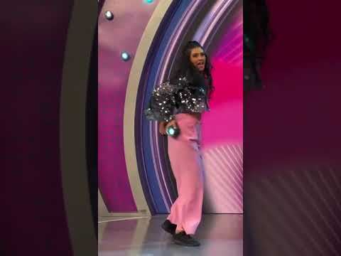 Nos queda claro que Kristal Silva es el alma de la fiesta 🪩 💃🏻 ✨😅 #vla