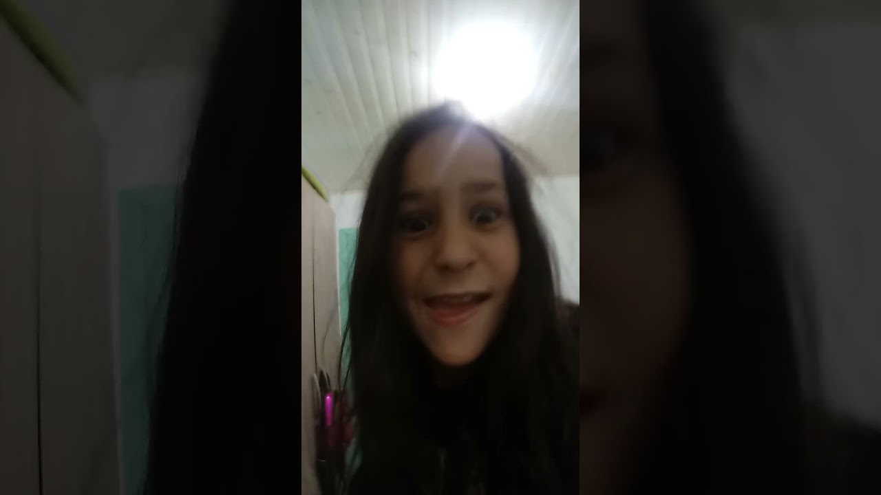 novinha fica a vontade