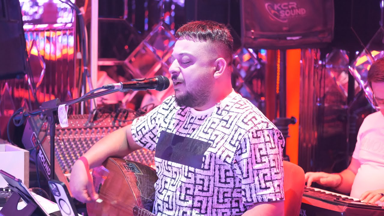 Nuh Özkan - İnanma Fallara & Teber Güzeli ( Canlı Performans )