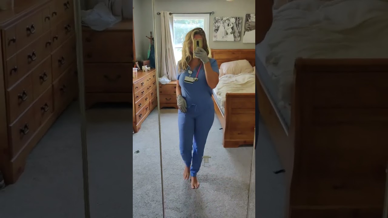 nurse everyone wants 😁🤣 #tiktok #viralvideo #bummer #fashion #cosplay #viral #costume