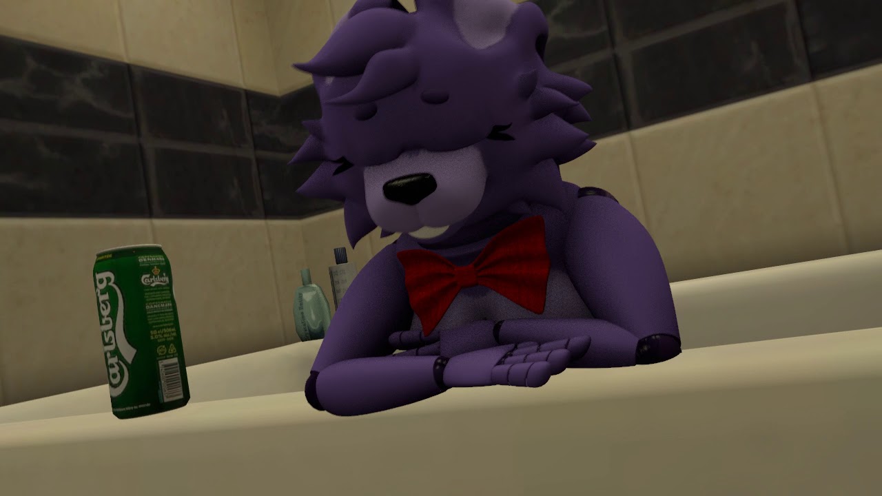 Únusual but Sexy Bonnie Farts in the bath for you and winks lol wink wink