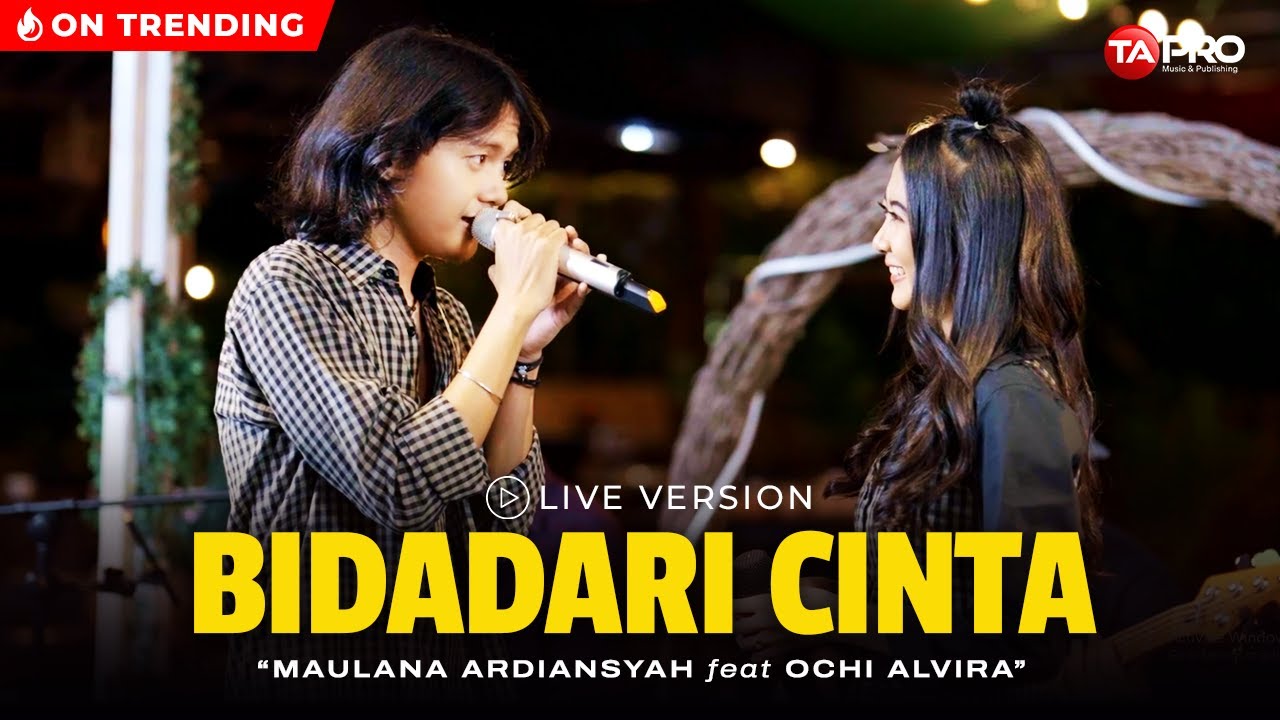 Ochi Alvira Ft. Maulana Ardiansyah - Bidadari Cinta - LIVE SKA REGGAE