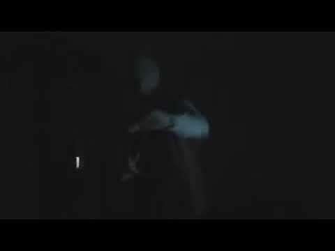 Çocuk gönder slenderman şarkı😁😁