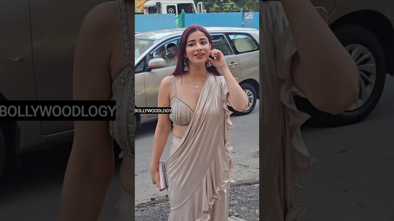 Oh My God...Nyra Bannerjee ki blouse design kitni unique hai na? | Bollywoodlogy
