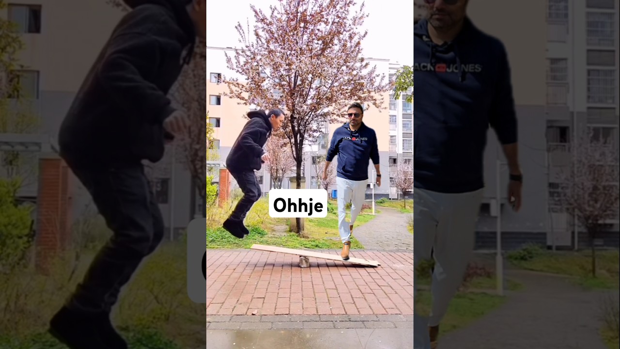 ohje what is this? with Hafiz Kashif 🇩🇪#germany #ytshorts #bestfunnyvideos #trending #top #carbreak