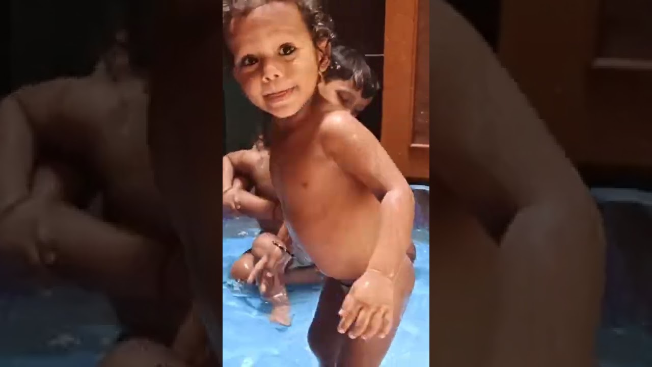 ojas enjoy the bath tub #shorts #poolparty