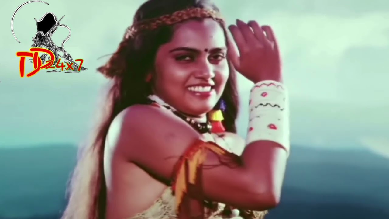 #old  #tamil  #actress Silk Smitha #rare #navel Show #thoppul24x7  @Random Editz​