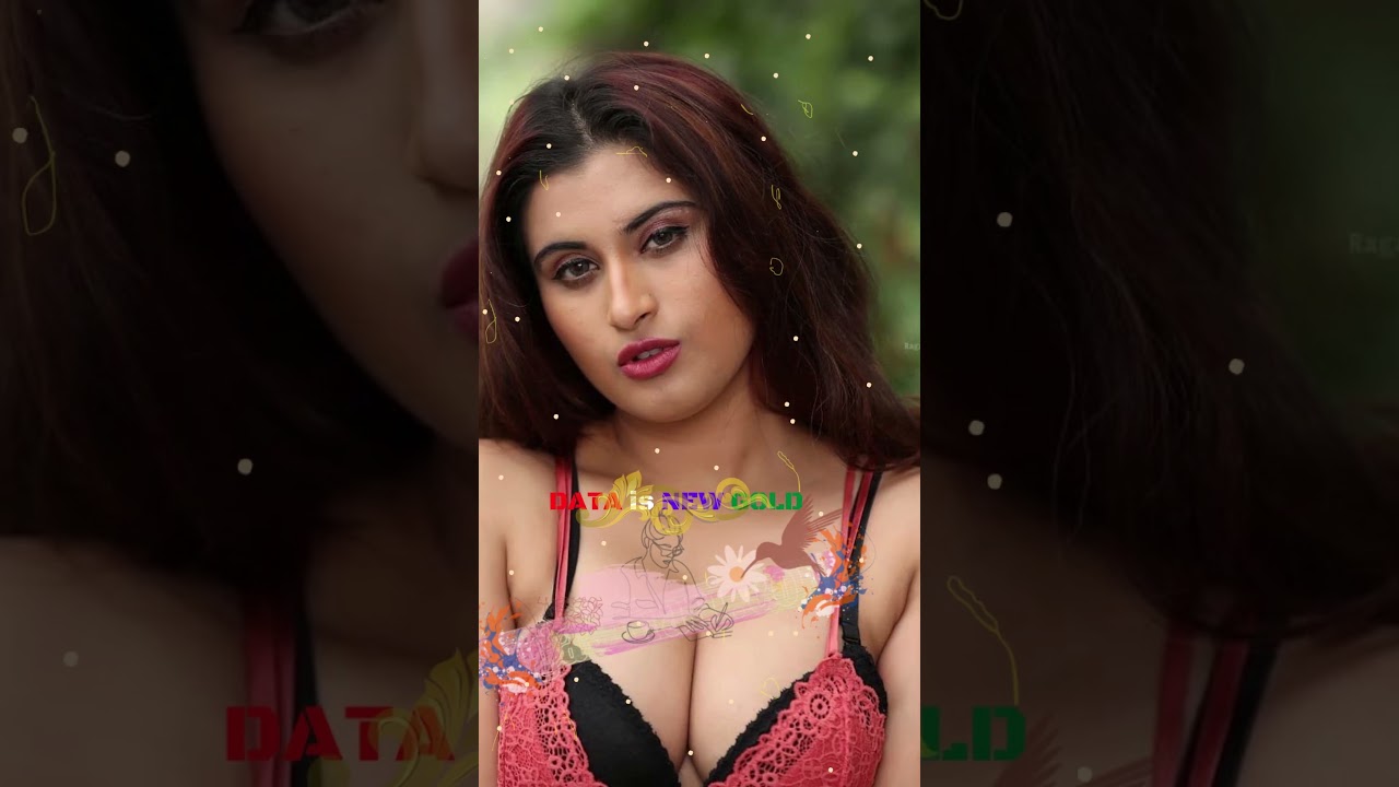 Old is Gold❤️Old Bollywood Song❤️‍🥰Gunnjan Aras🔥 🦚South Indian Beauty #shorts