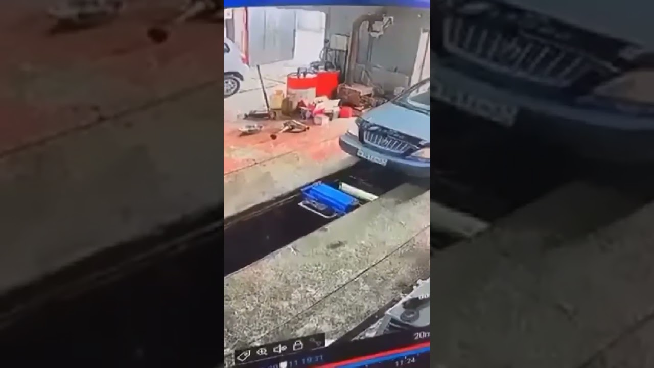 😲OMG# Female driver crushes mechanic🙏#shorts