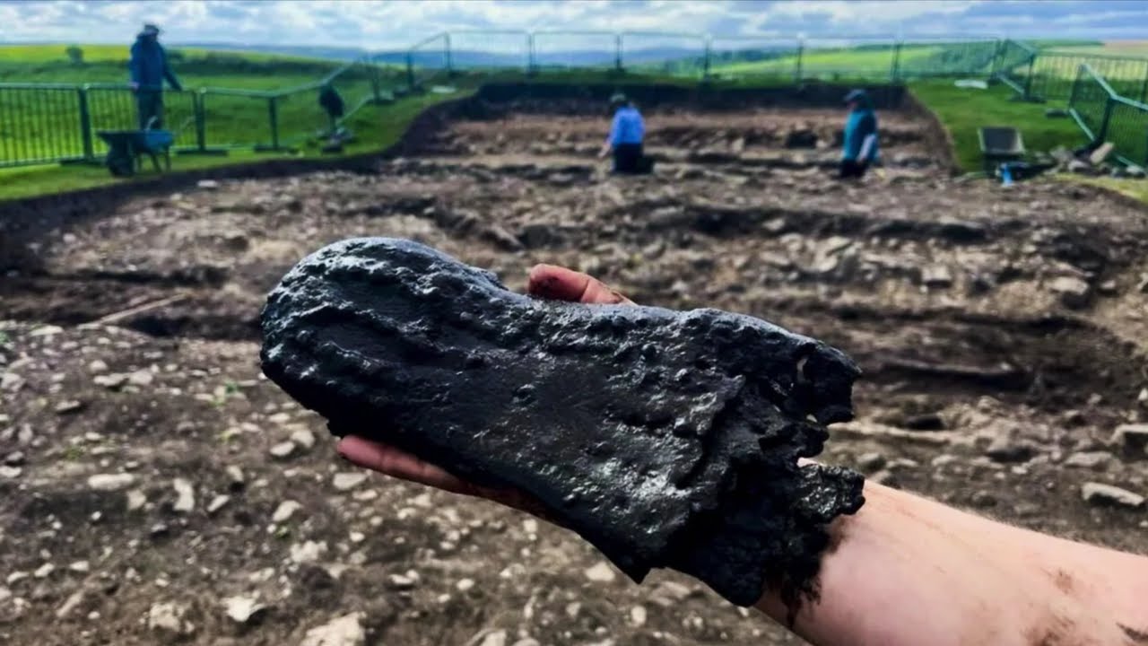 One Roman soldier had enormous feet, 2,000-year-old waterlogged leather shoe reveals
