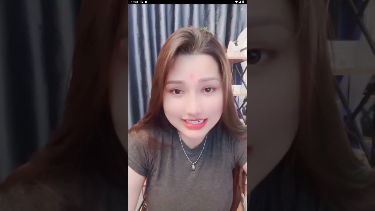 Only Lam bigo cực quyến rũ với những điệu múa sexy